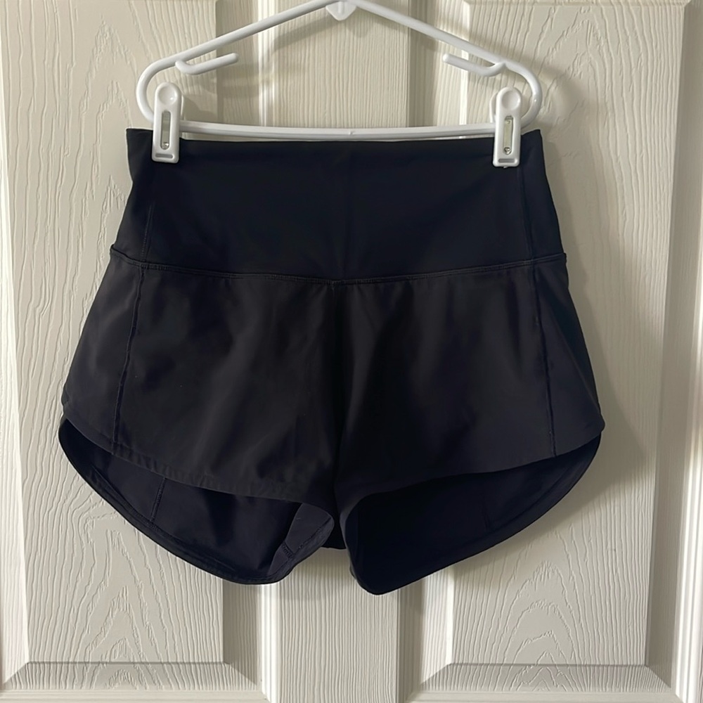 Women’s lululemon size 2 black high waisted speed up shorts, 2.5 inch